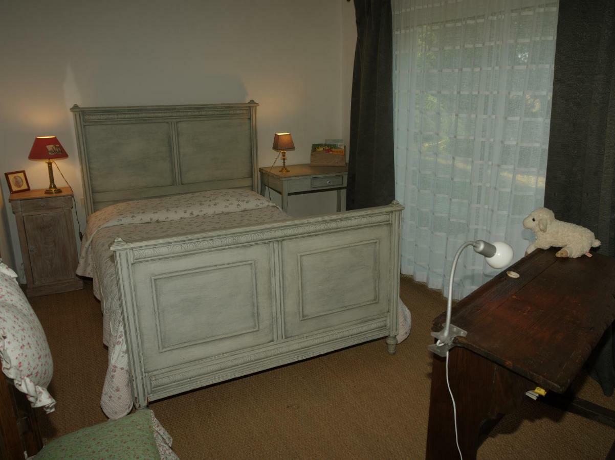 Sous Les Chenes Villa Lussan  Ngoại thất bức ảnh