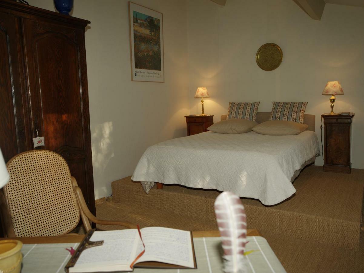 Sous Les Chenes Villa Lussan  Ngoại thất bức ảnh