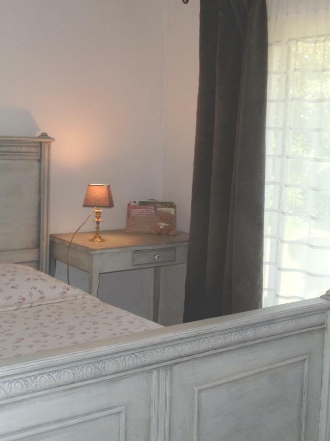 Sous Les Chenes Villa Lussan  Ngoại thất bức ảnh